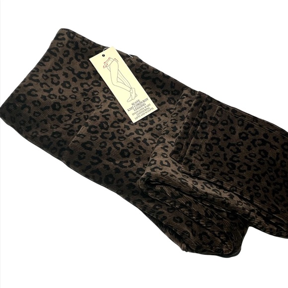 Khakis & Co Suave Women’s Knit Corduroy Leggings Leopard Print Espresso Petite S - Picture 2 of 16